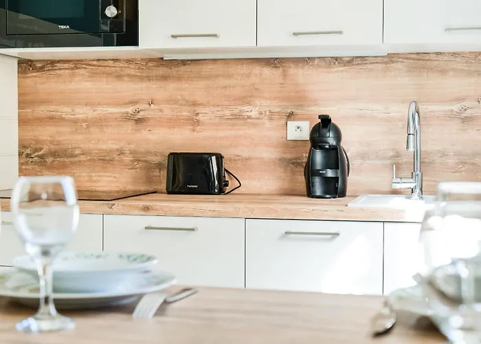 Joli Idealement Situe A Deux Pas De La Grande - 4 Pers Apartman